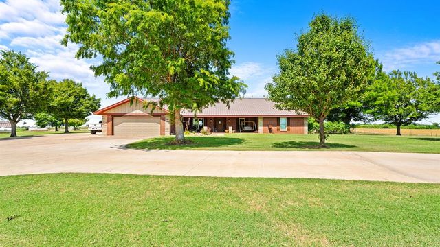 15025 SW 59th Street, Yukon, OK 73099