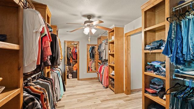 15025 SW 59th Street, Yukon, OK 73099