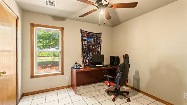 15025 SW 59th Street, Yukon, OK 73099