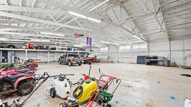 15025 SW 59th Street, Yukon, OK 73099