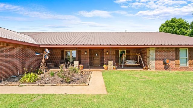 15025 SW 59th Street, Yukon, OK 73099