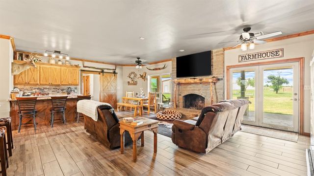 15025 SW 59th Street, Yukon, OK 73099