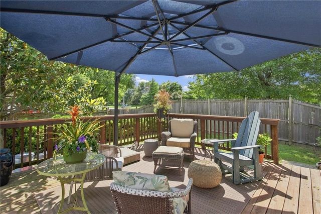 18299 W 155th Terrace, Olathe, KS 66062