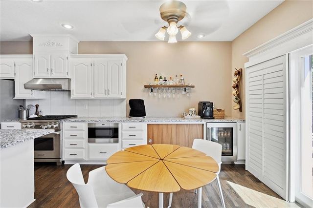 18299 W 155th Terrace, Olathe, KS 66062