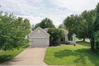 18299 W 155th Terrace, Olathe, KS 66062