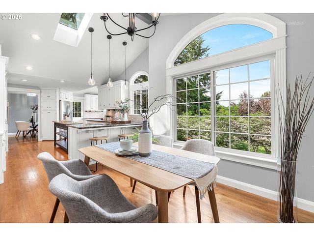 14775 Sw SUNSET Blvd, Sherwood, OR 97140
