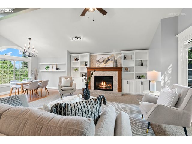 14775 Sw SUNSET Blvd, Sherwood, OR 97140