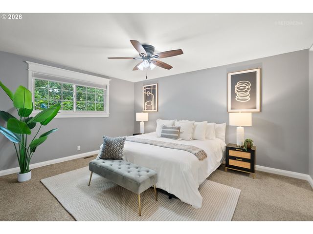 14775 Sw SUNSET Blvd, Sherwood, OR 97140