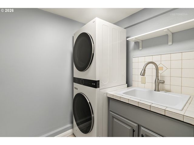 14775 Sw SUNSET Blvd, Sherwood, OR 97140