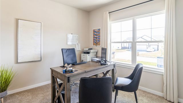 4723 173rd Street, Urbandale, IA 50322