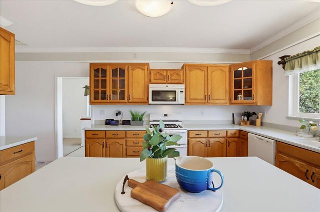 14485 Burlington Pkwy, Penn Valley, CA 95946
