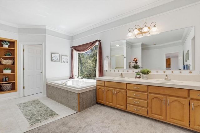 14485 Burlington Pkwy, Penn Valley, CA 95946