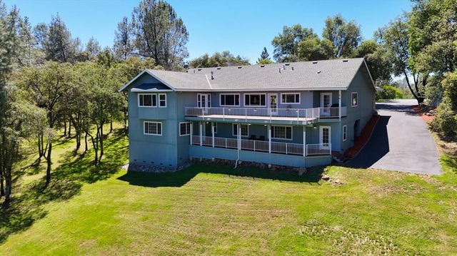 14485 Burlington Pkwy, Penn Valley, CA 95946