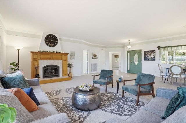 14485 Burlington Pkwy, Penn Valley, CA 95946