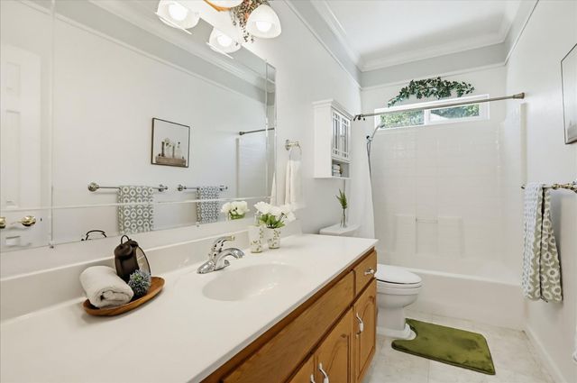 14485 Burlington Pkwy, Penn Valley, CA 95946
