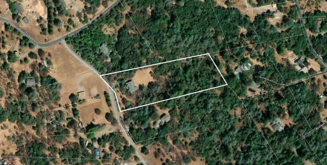 14485 Burlington Pkwy, Penn Valley, CA 95946