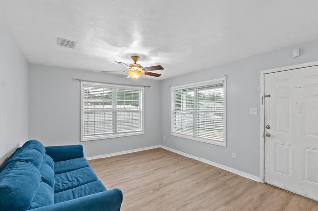 1308 Celias Dream, Bryan, TX 77803