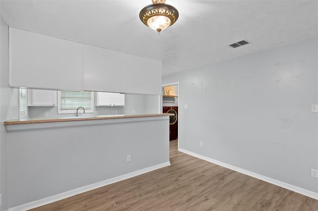 1308 Celias Dream, Bryan, TX 77803