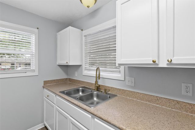 1308 Celias Dream, Bryan, TX 77803