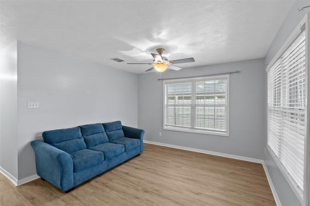 1308 Celias Dream, Bryan, TX 77803