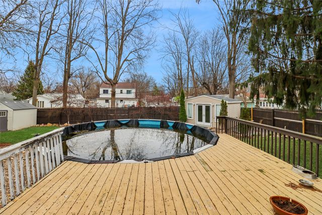 3901 Bowdoin Street, Des Moines, IA 50313