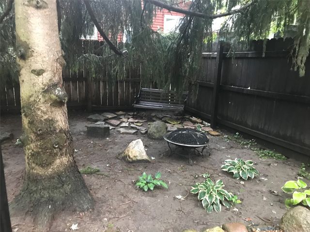 3901 Bowdoin Street, Des Moines, IA 50313