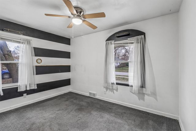 3901 Bowdoin Street, Des Moines, IA 50313