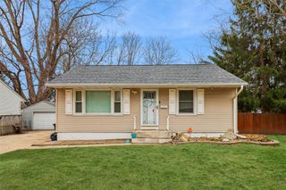 3901 Bowdoin Street, Des Moines, IA 50313