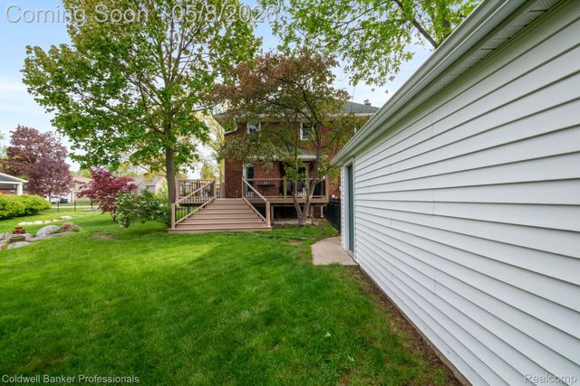 917 Simpson Street, Plymouth, MI 48170