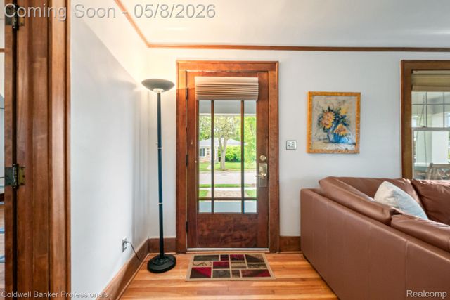 917 Simpson Street, Plymouth, MI 48170