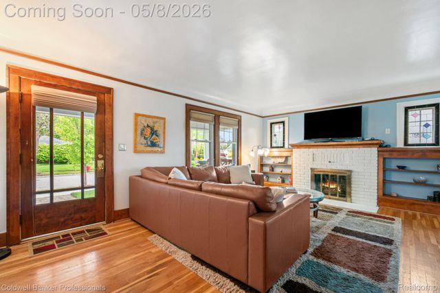 917 Simpson Street, Plymouth, MI 48170