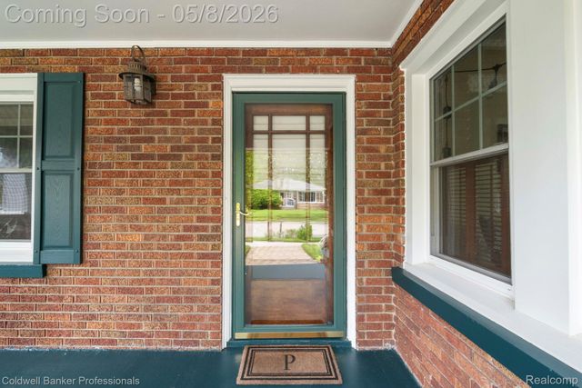 917 Simpson Street, Plymouth, MI 48170