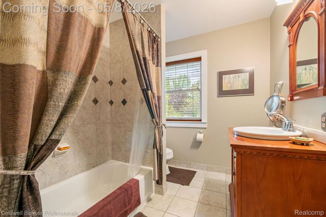 917 Simpson Street, Plymouth, MI 48170