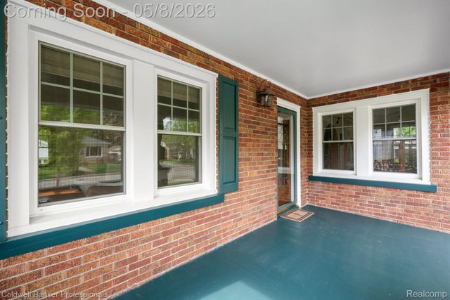 917 Simpson Street, Plymouth, MI 48170