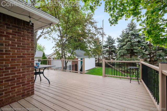 917 Simpson Street, Plymouth, MI 48170