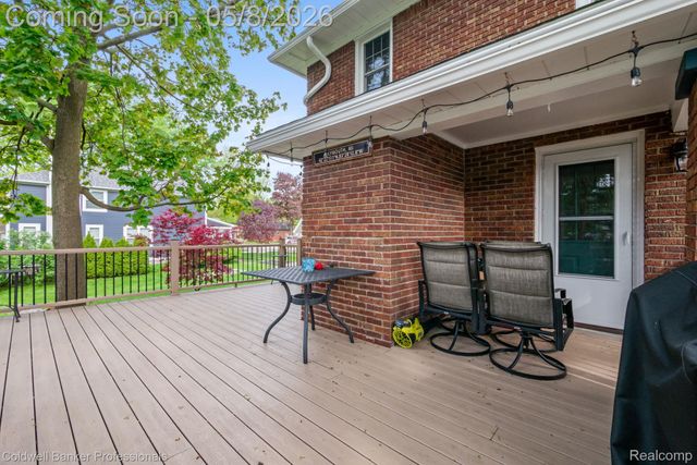 917 Simpson Street, Plymouth, MI 48170