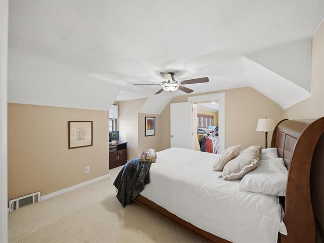 5971 Cherryview Ln, Bethel Park, PA 15102