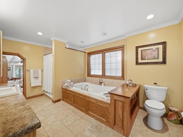 5971 Cherryview Ln, Bethel Park, PA 15102