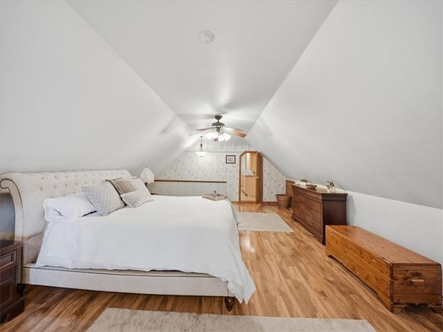 5971 Cherryview Ln, Bethel Park, PA 15102