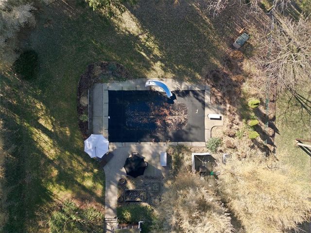 5971 Cherryview Ln, Bethel Park, PA 15102