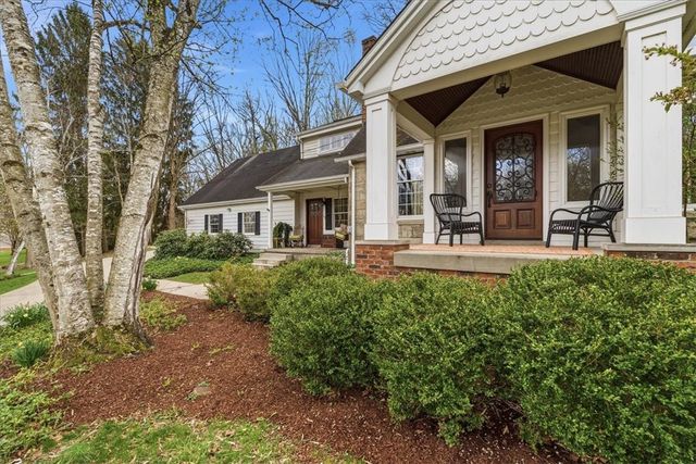 5971 Cherryview Ln, Bethel Park, PA 15102