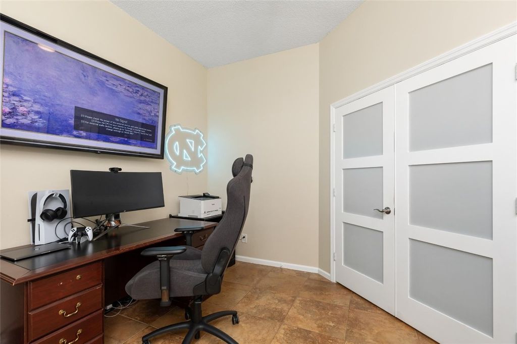 Image 11 of property listing at 5815 NW 96th Drive, Parkland, FL 33076