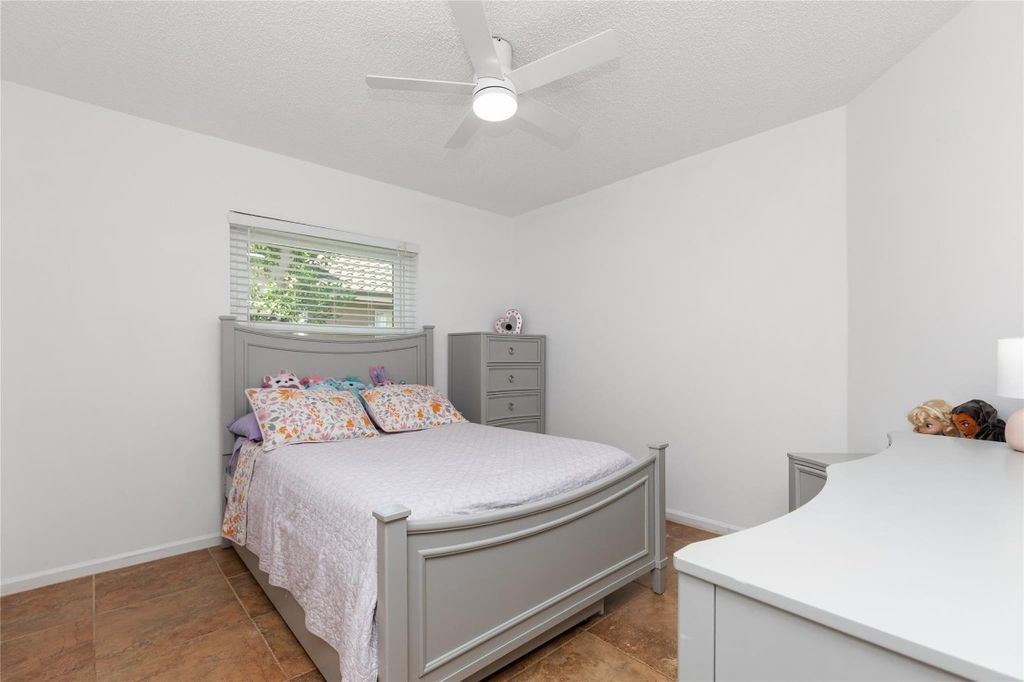 Image 22 of property listing at 5815 NW 96th Drive, Parkland, FL 33076