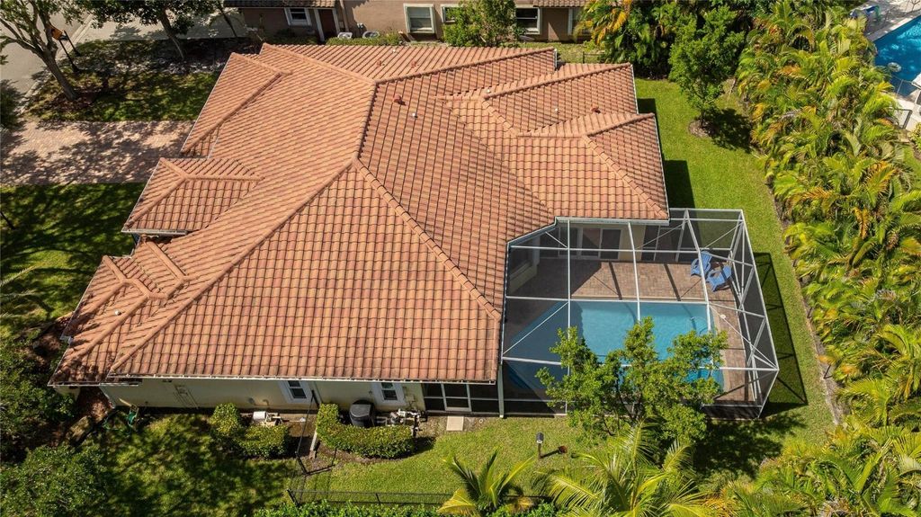 Image 31 of property listing at 5815 NW 96th Drive, Parkland, FL 33076