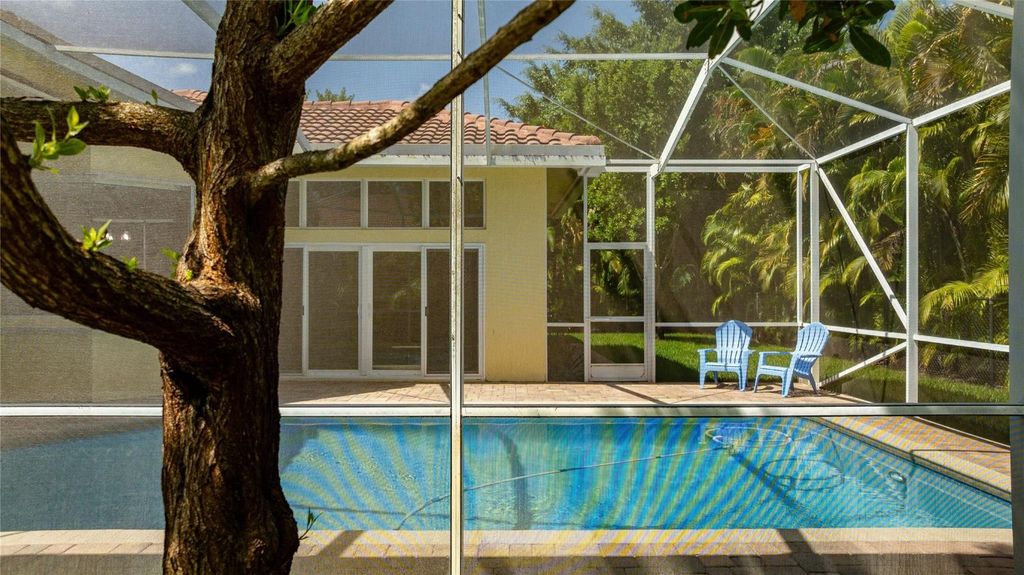 Image 46 of property listing at 5815 NW 96th Drive, Parkland, FL 33076