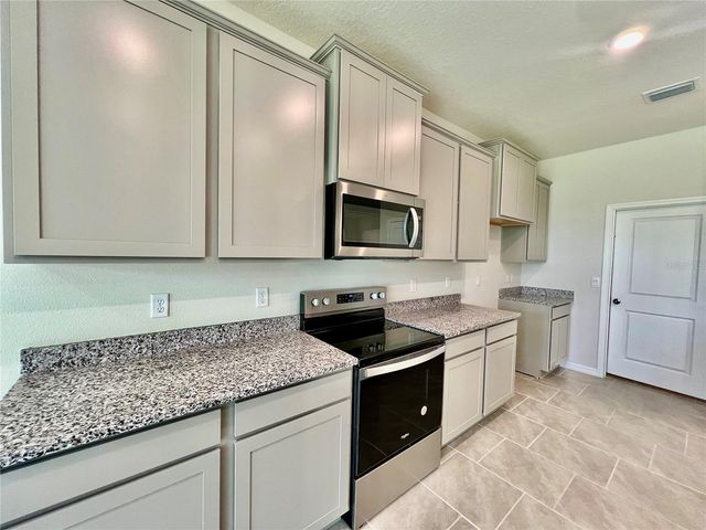 33869 FIELD MAPLE LOOP, Wesley Chapel, FL 33545