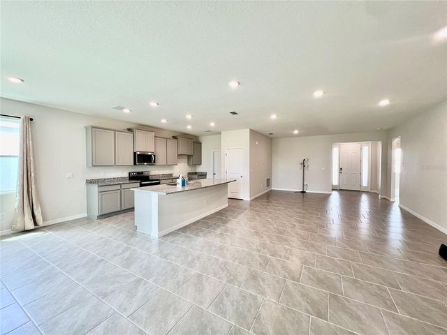 33869 FIELD MAPLE LOOP, Wesley Chapel, FL 33545