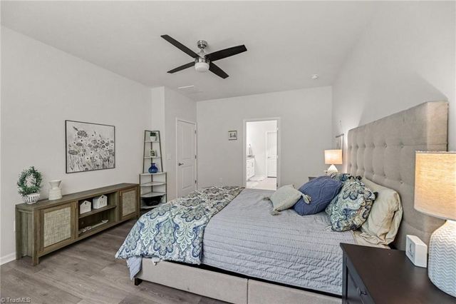 4520 Sapphire Court, Clemmons, NC 27012