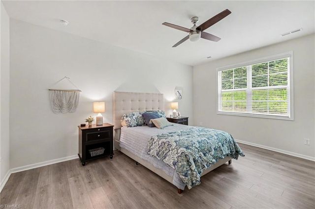 4520 Sapphire Court, Clemmons, NC 27012