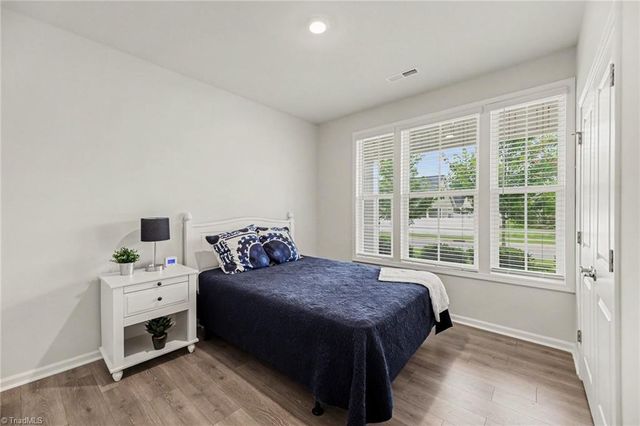 4520 Sapphire Court, Clemmons, NC 27012